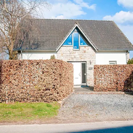Lush On The Edge Of The Hautes Fagnes Villa